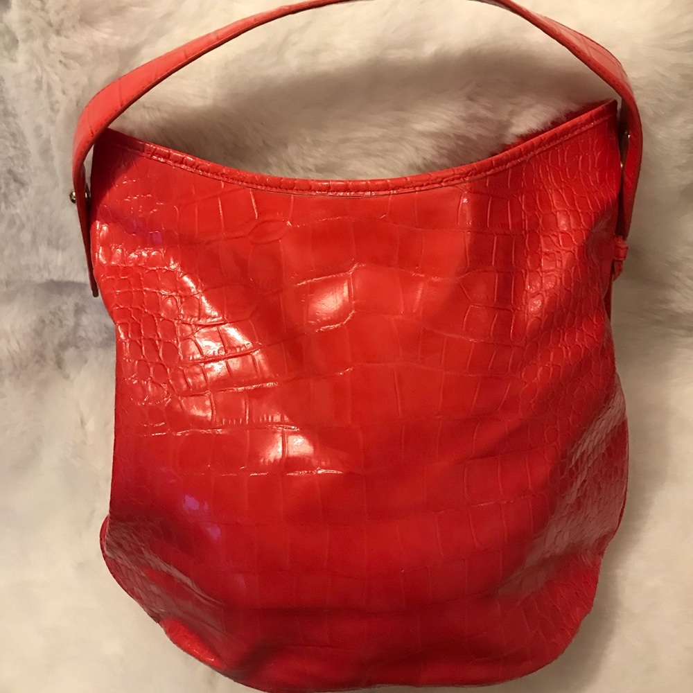 Like New Coral Liz Claiborne Purse